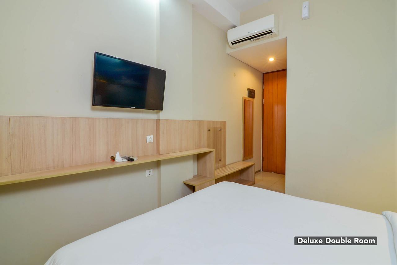 Image Hotel And Resto Bandung Bagian luar foto