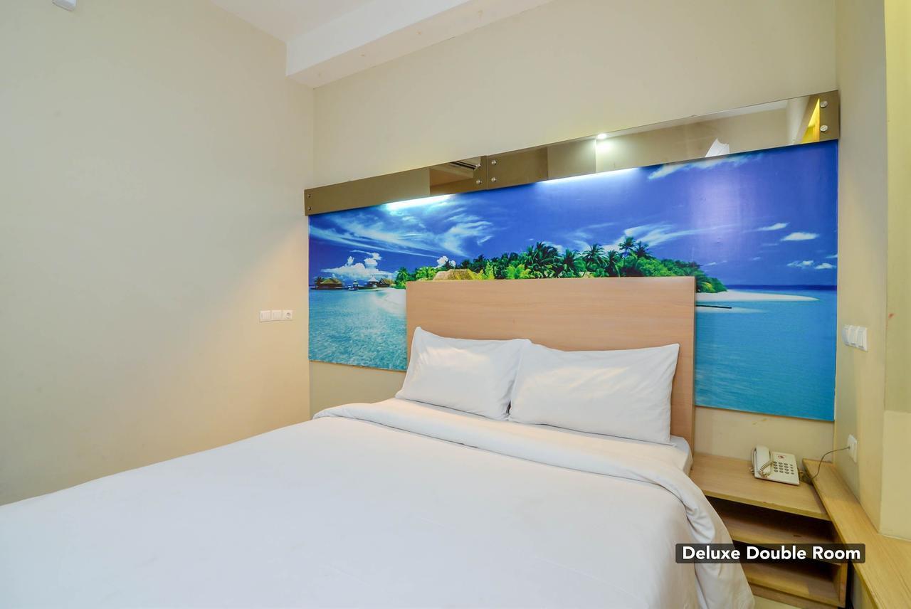 Image Hotel And Resto Bandung Bagian luar foto